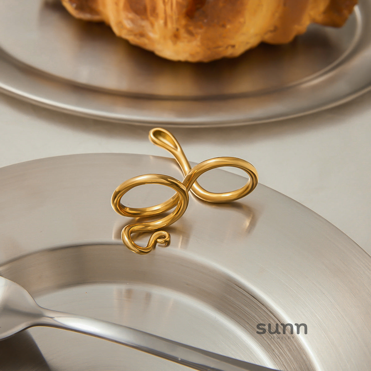 Raylynn Geometric Open Ring [QBGVT4AF]