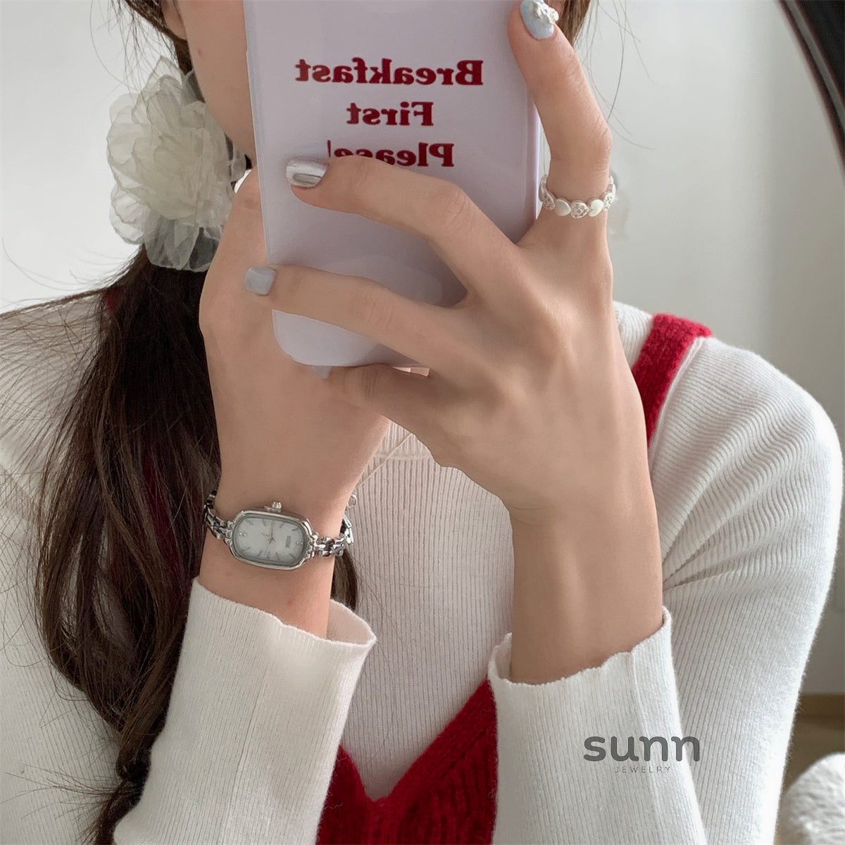 Raylynn Mother-Of-Pearl Bracelet Watch [WLS4A70V]
