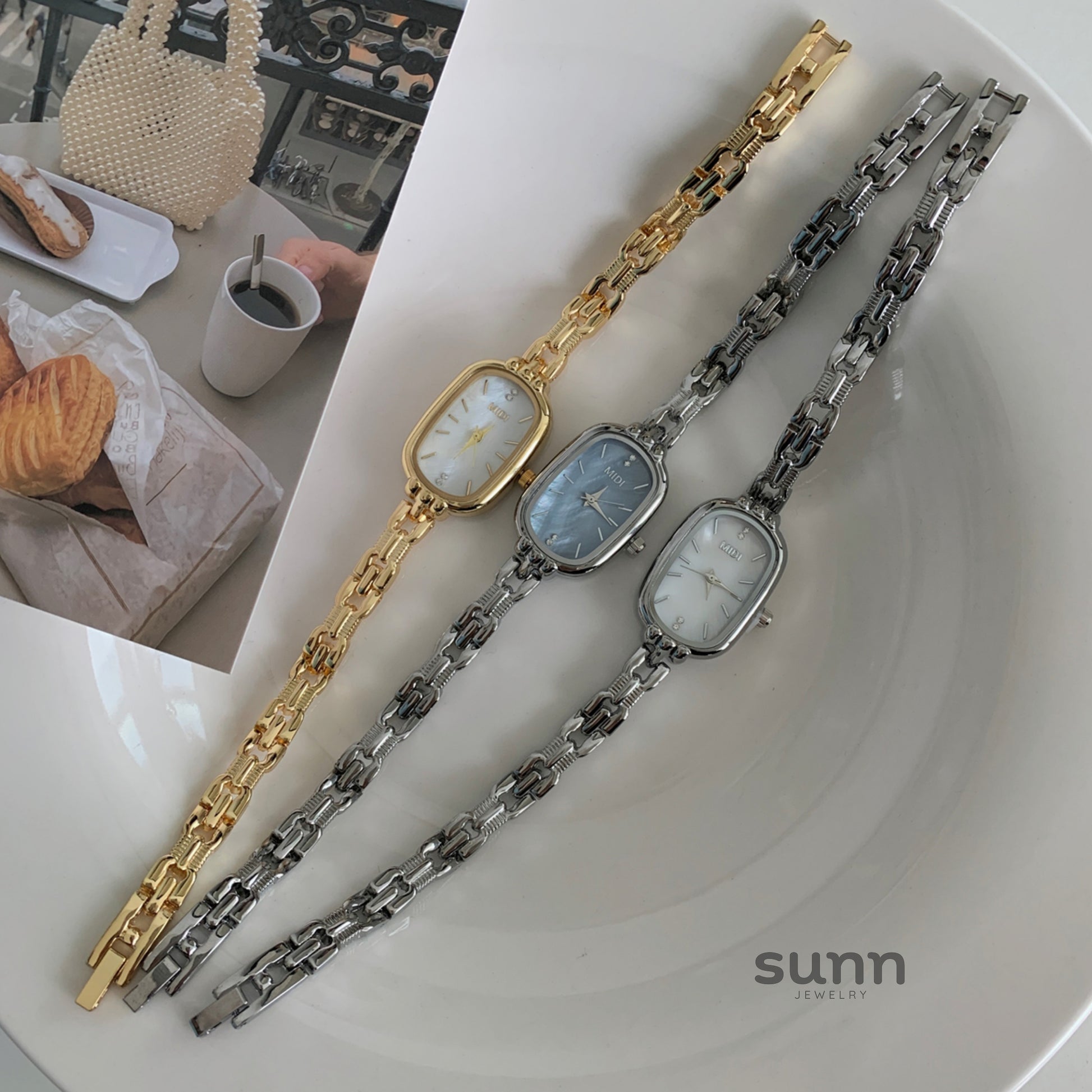 Raylynn Mother-Of-Pearl Bracelet Watch [GDW8NROZ]