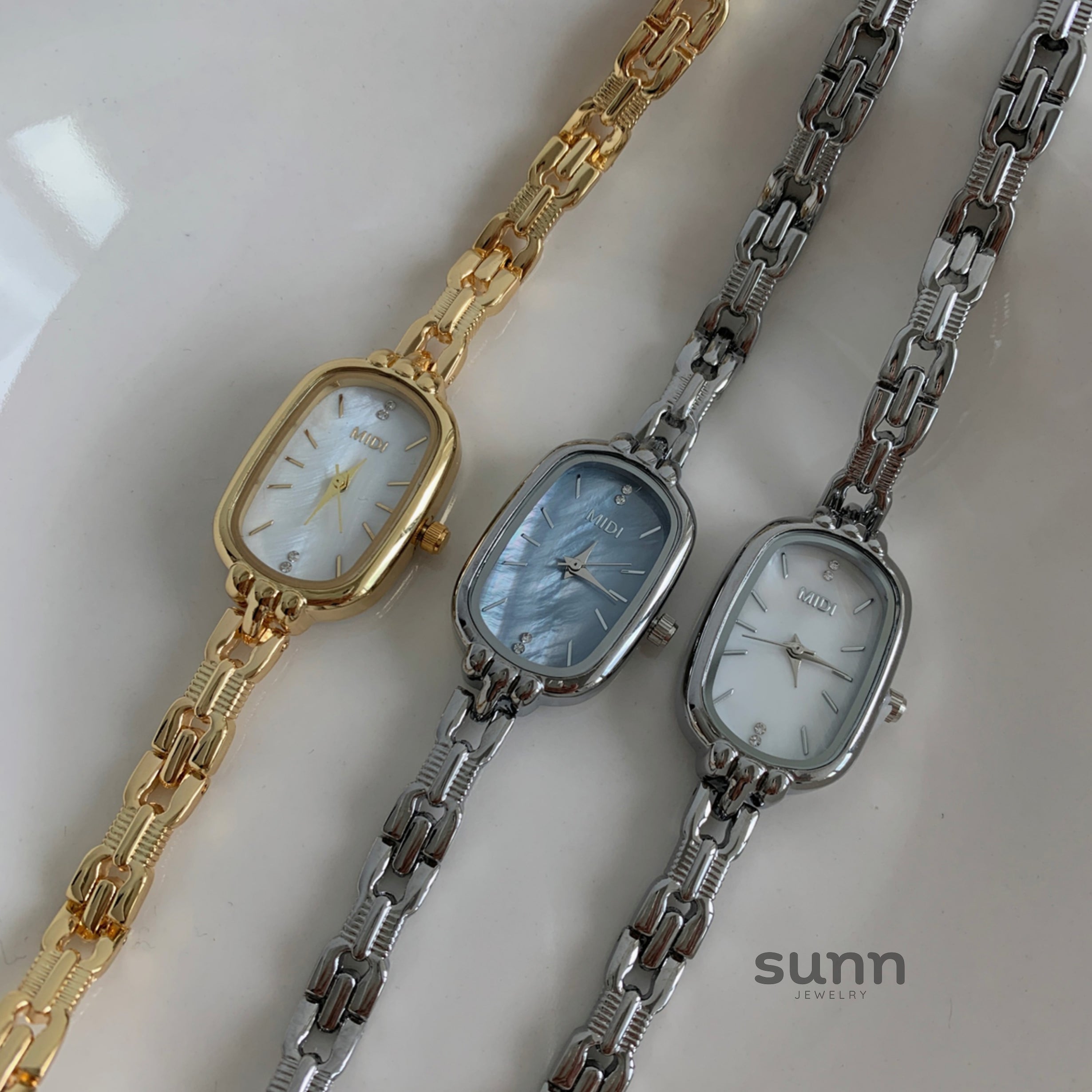 Raylynn Mother-Of-Pearl Bracelet Watch [WFGKY27O]