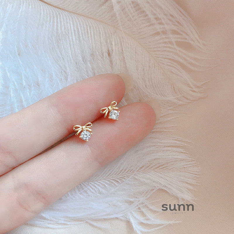 Raylynn Zircon Butterfly Studs [K5J32AV5]
