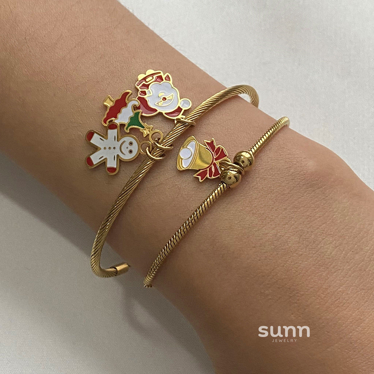 Rayne Dainty Charm Bracelet [TNRJ3GFJ]
