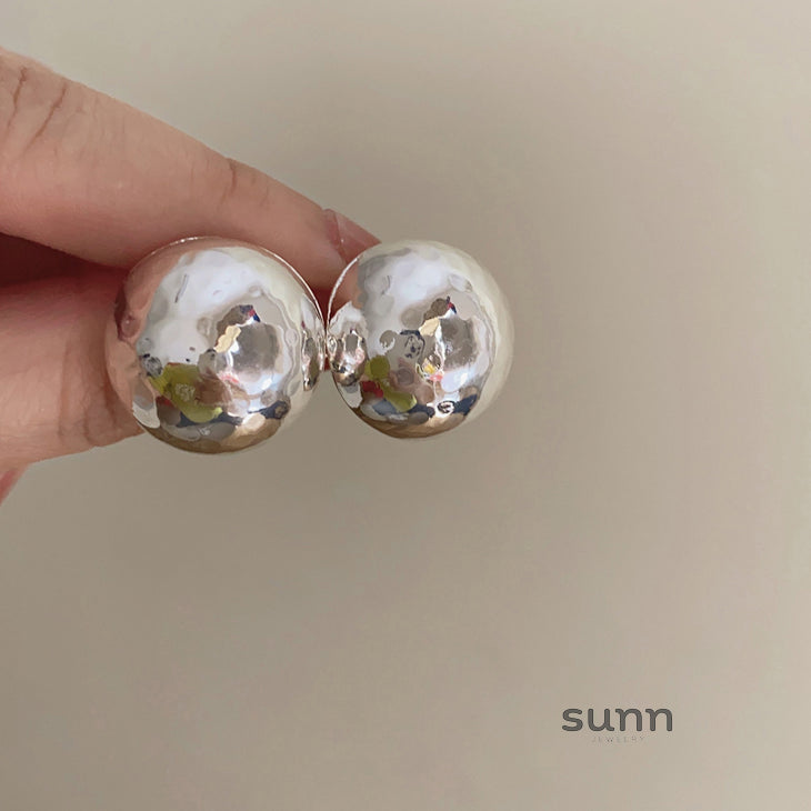 Reaghan Hammered Disk Earrings [A77PCL5X]
