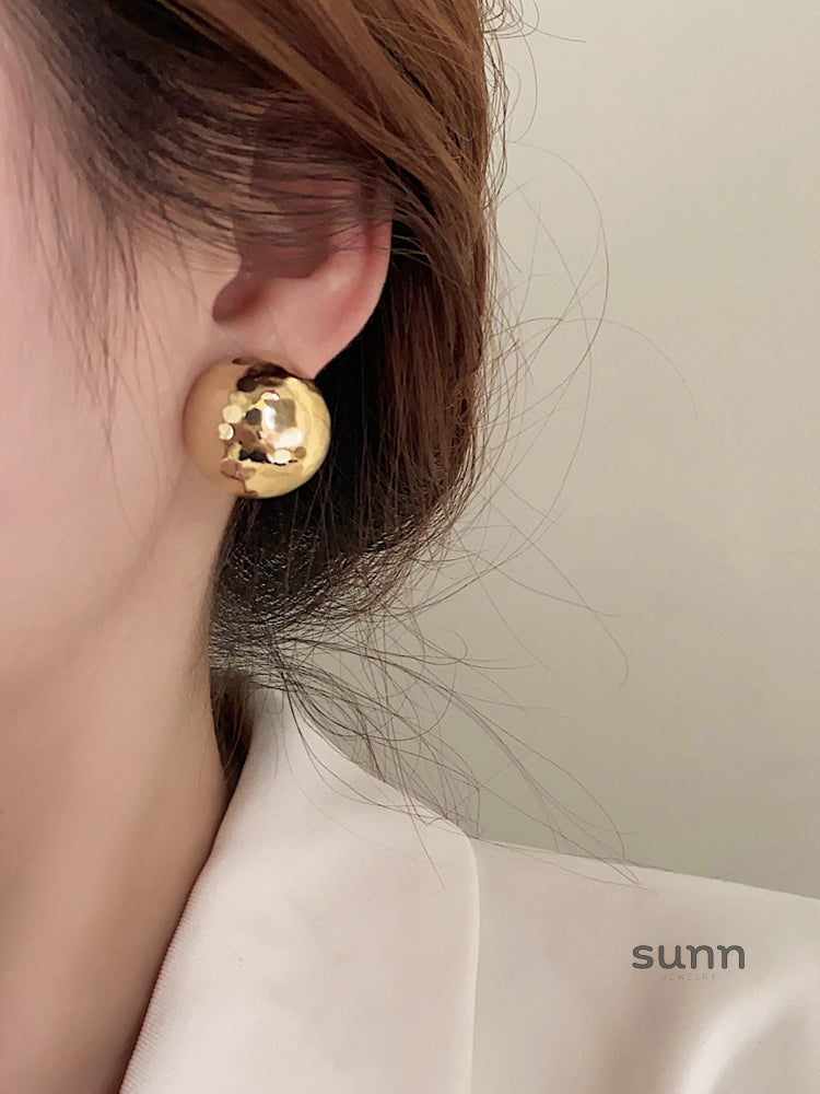 Reaghan Hammered Disk Earrings [WSNP696K]