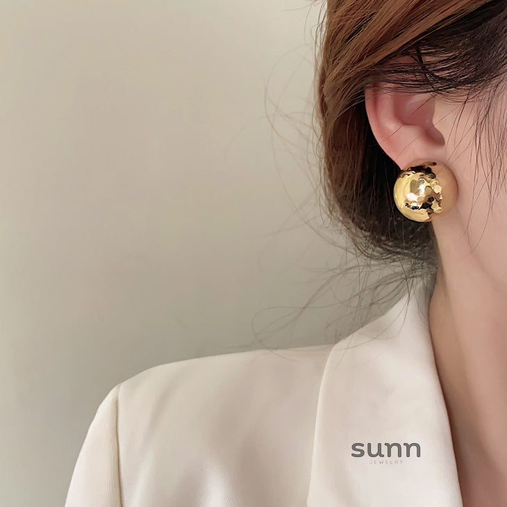 Reaghan Hammered Disk Earrings [LIAZAA4S]