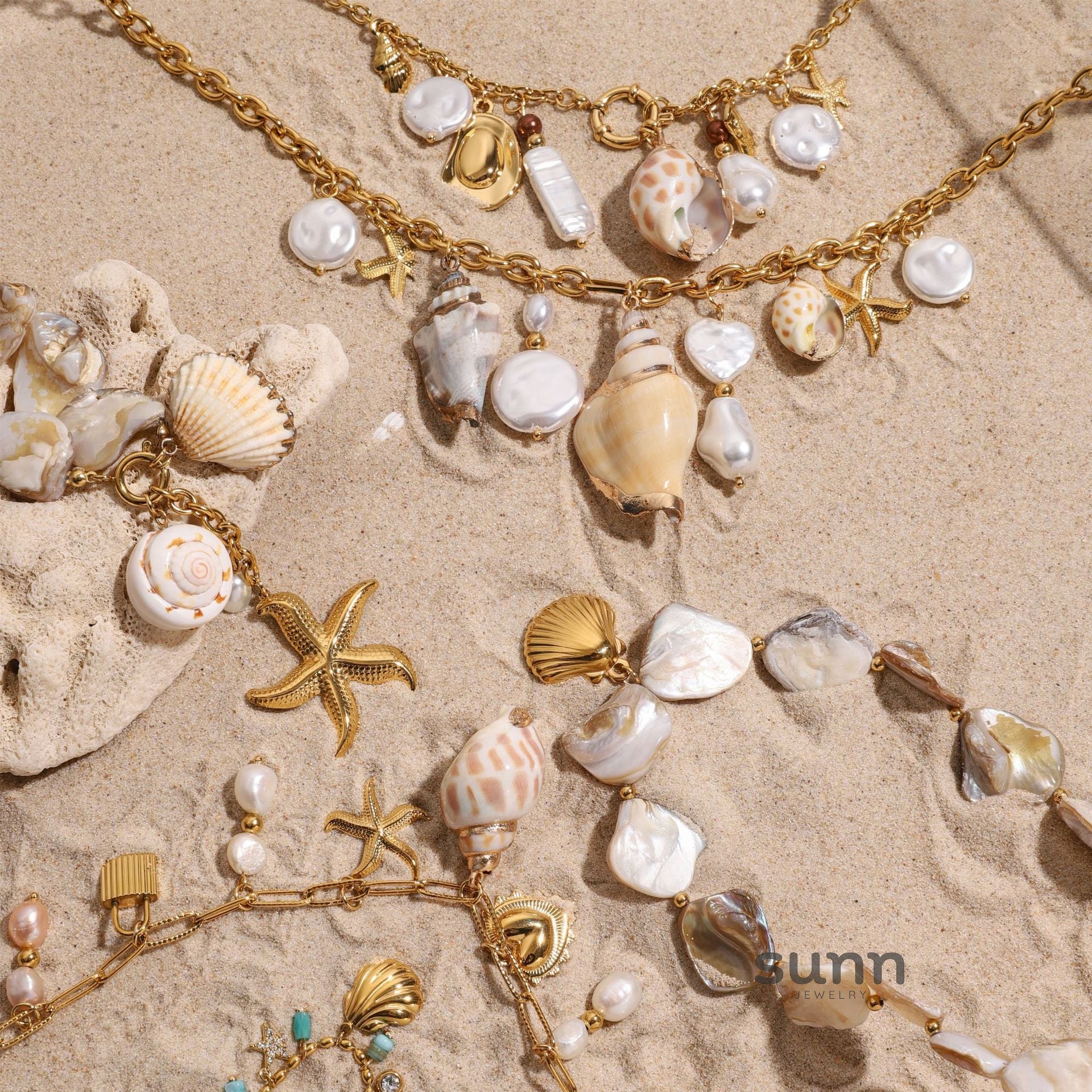 Reaghan Shell Charm Necklace [YUJUV1GE]