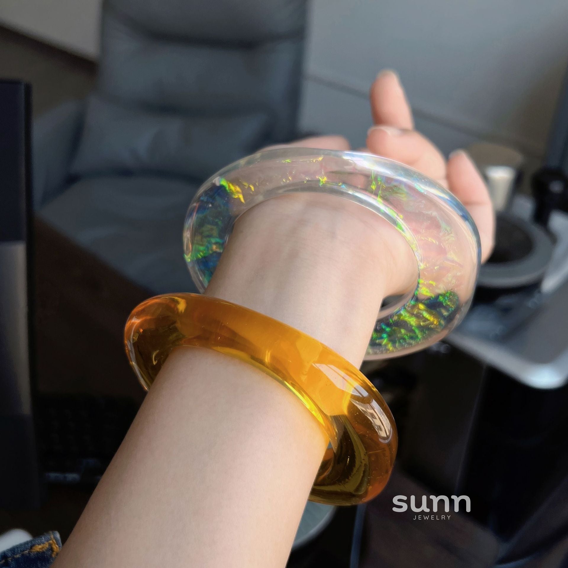 Rebecca Translucent Oval Bracelet [N0USS8DV]