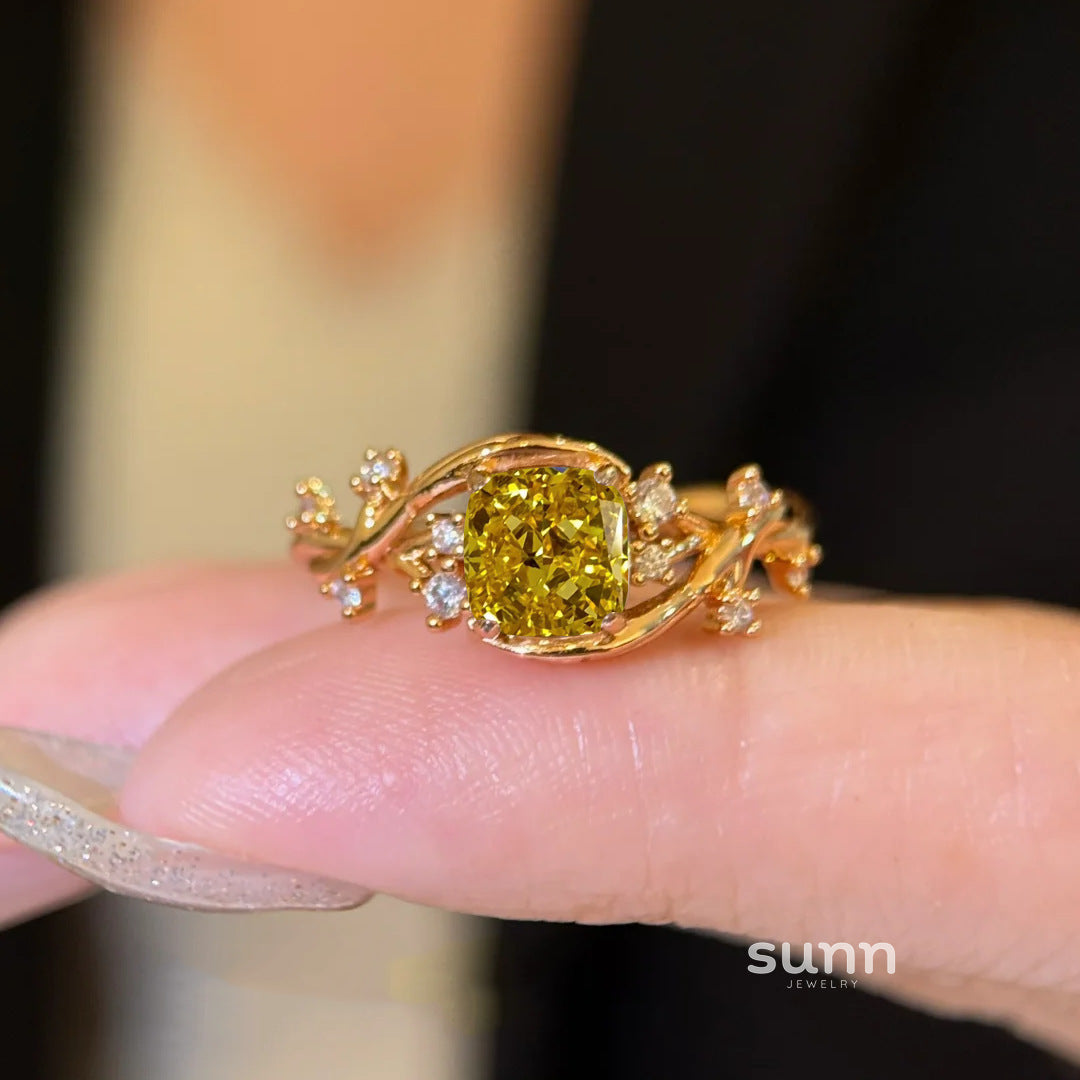 Rebekah Vine Bloom Ring [VHOY1P1F]