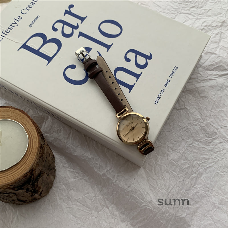 Rebel Minimalist Leather Watch [ZE8NRW75]