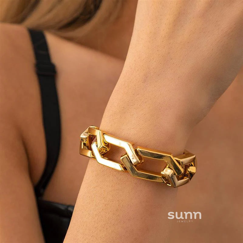 Reem Statement Chain Necklace