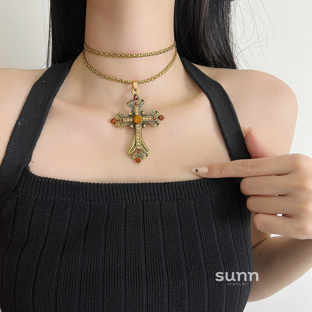 Reema Golden Cross Layered Necklace [Z146E71T]