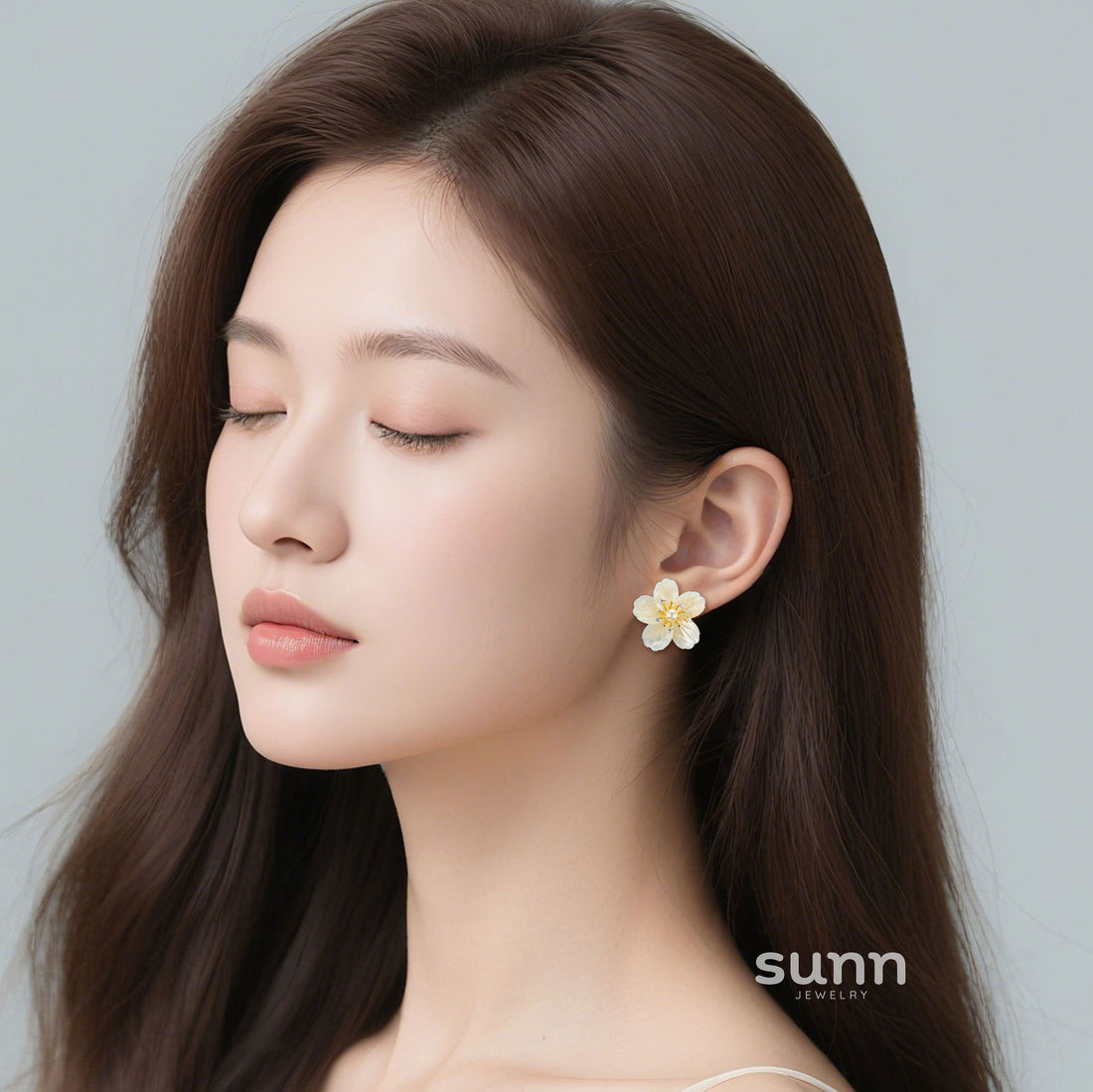Reema Pearl Flower Stud Earrings [L6EJ568J]