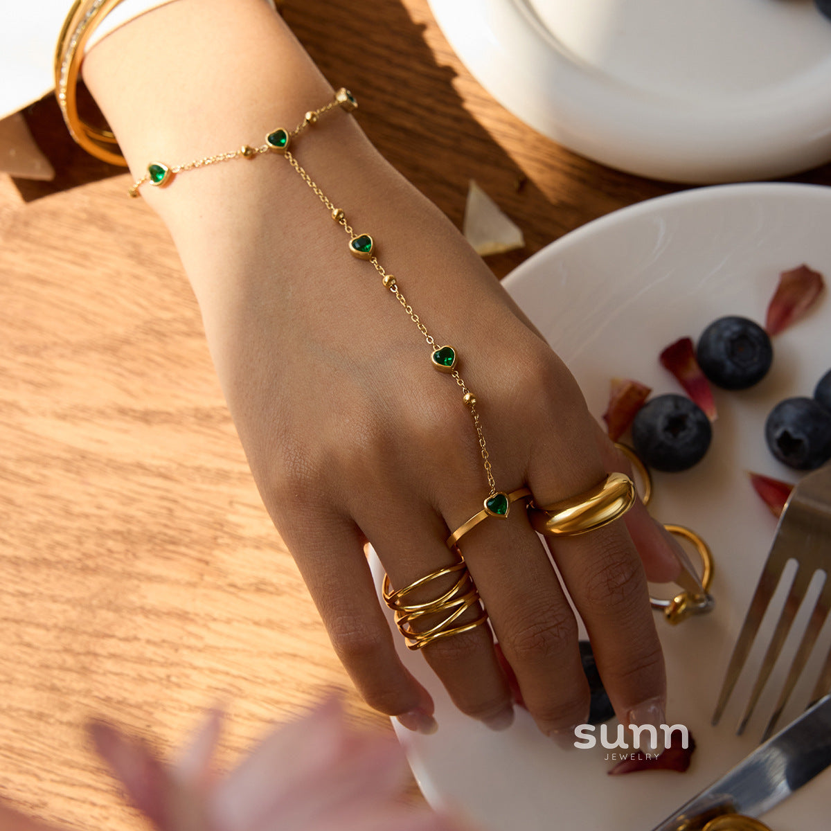 Reena Linked Ring Bracelet [SGH949G1]