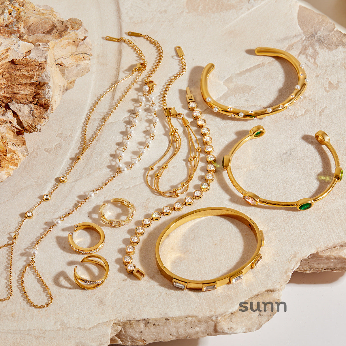 Reena Linked Ring Bracelet [I1OKUHCV]