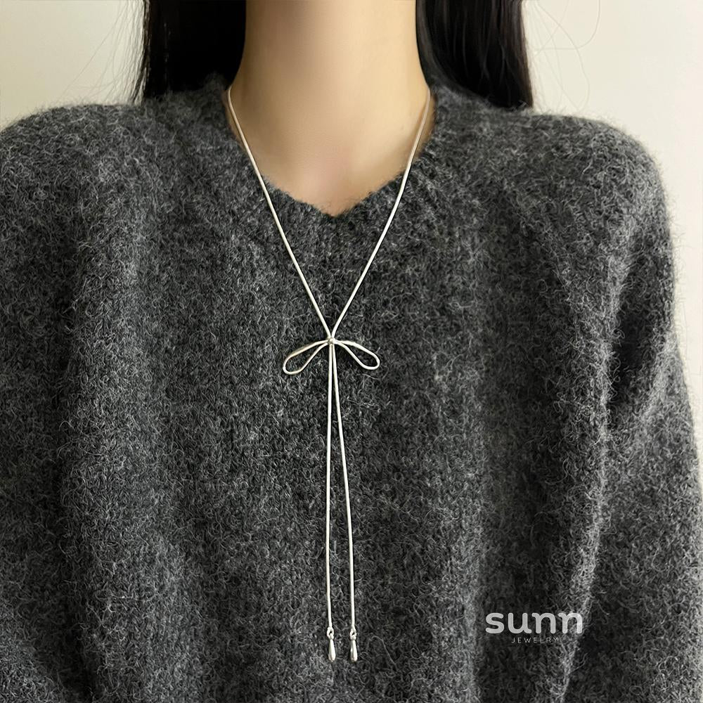 Reese Silver Bow Tassel Necklace [CVTKQT8T]