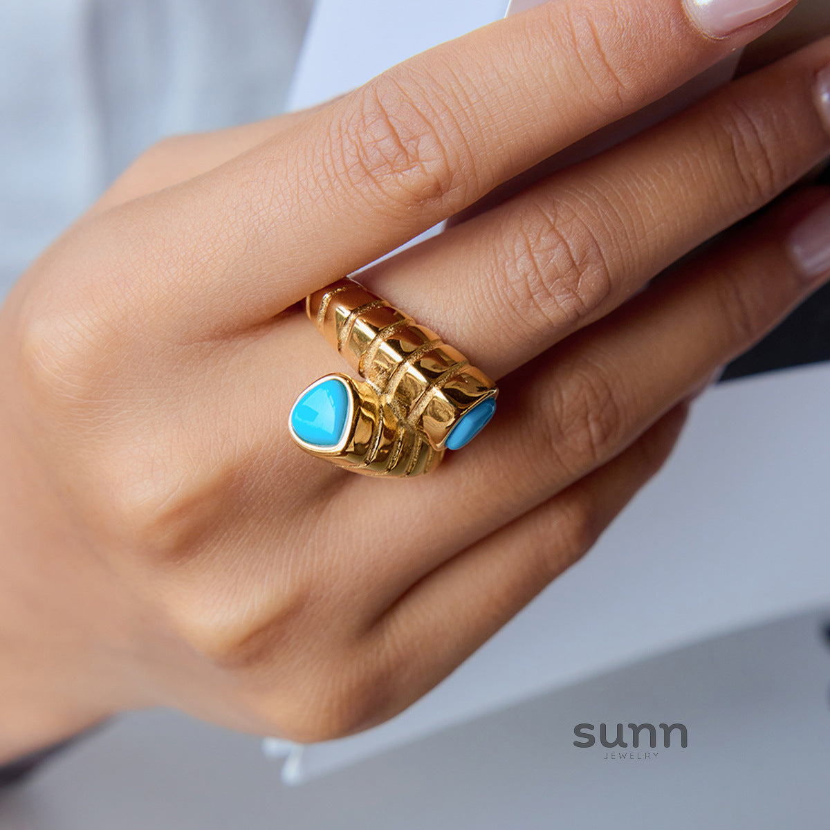 Reeva Blue Turquoise Ring [LTDEG8UK]