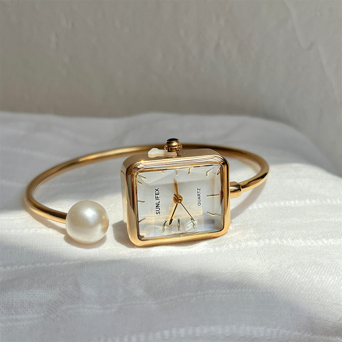 Reeva Elegant Square Watch [SX2T5SMU]