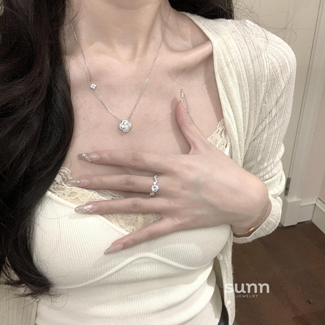Reeve Clover Bloom Necklace [UJRTTN8L]