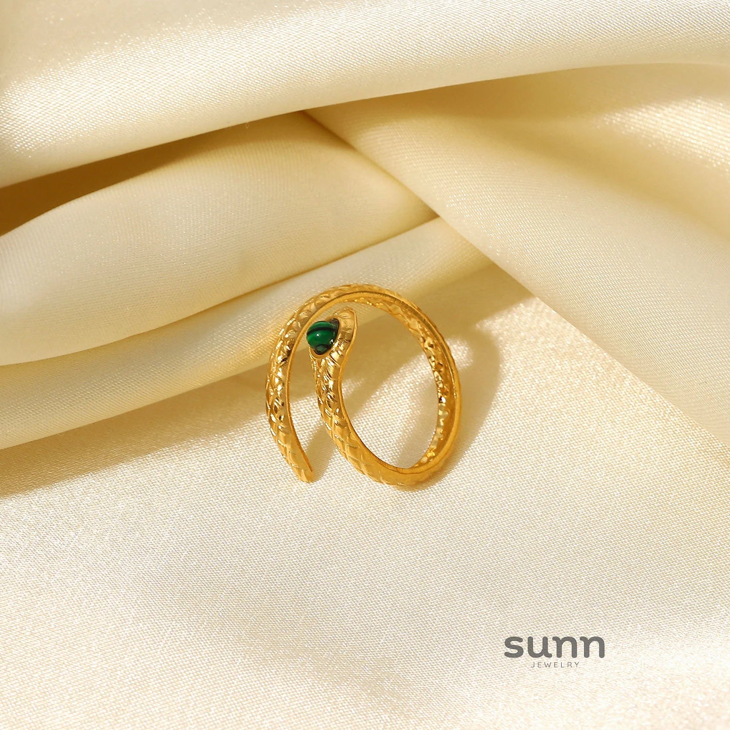 Rei Vibrant Enamel Ring