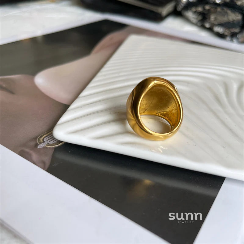 Reighlynn Vintage Gold Rings