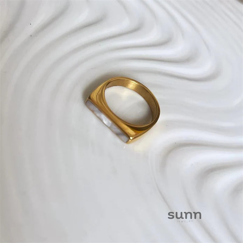 Reighlynn Vintage Gold Rings