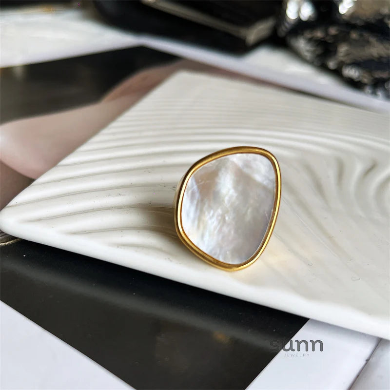 Reighlynn Vintage Gold Rings