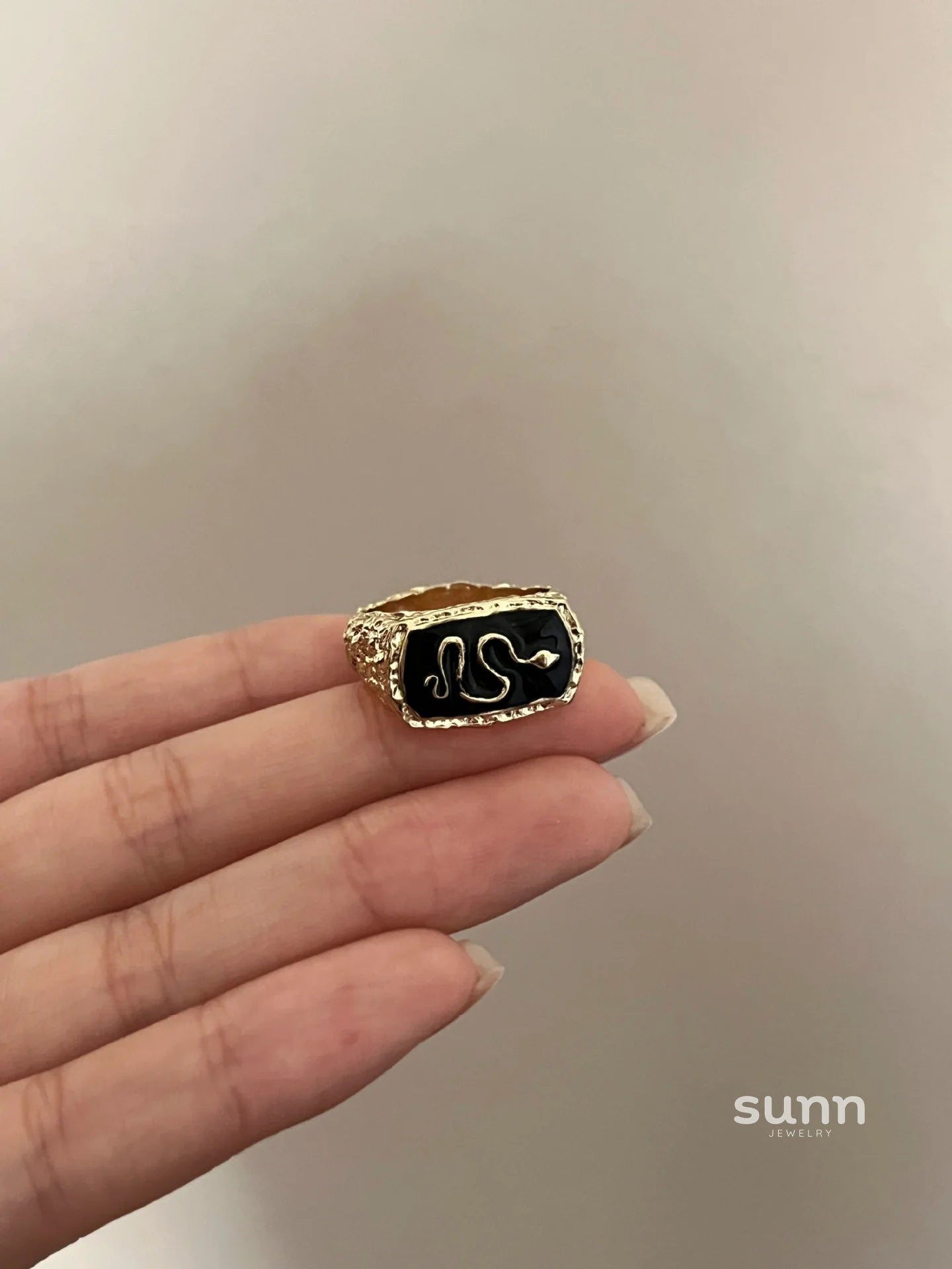 Reign Lava Serpent Ring