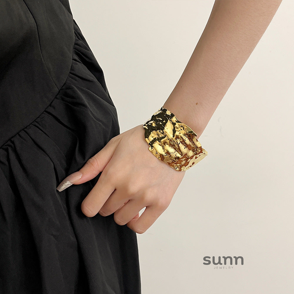 Remington Sculptural Cuff Bracelet [ZH7ONEK3]