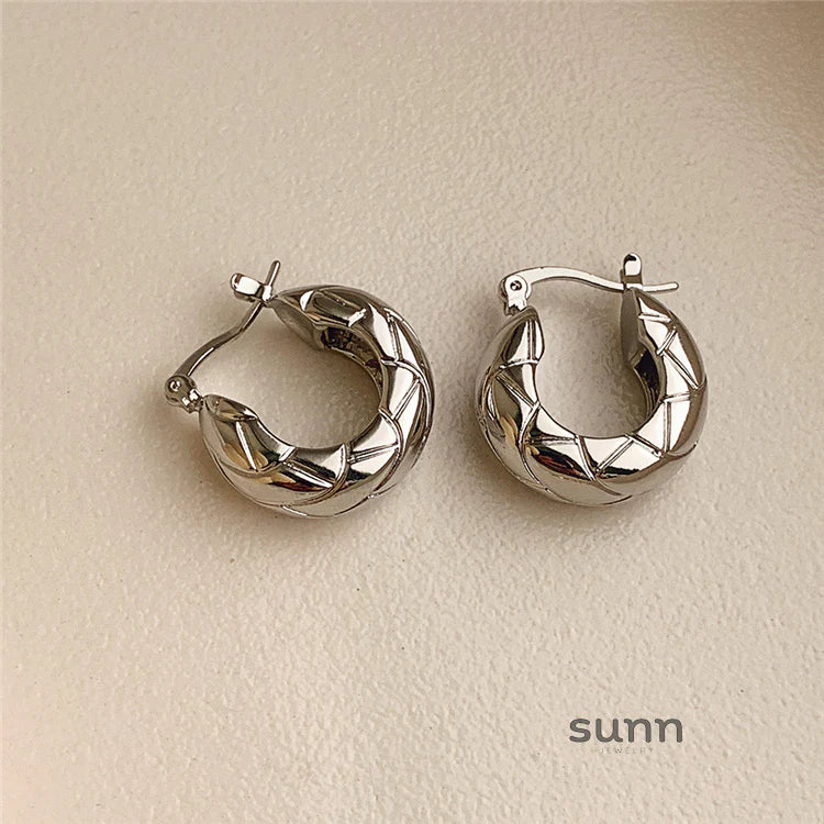 Ren Chunky Textured Hoop Earrings
