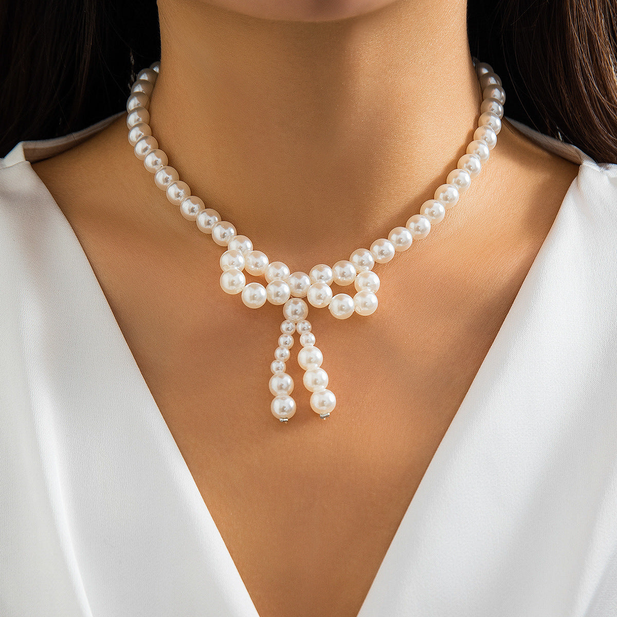 Renesmae Pearl Bow Choker [EBD6O098]