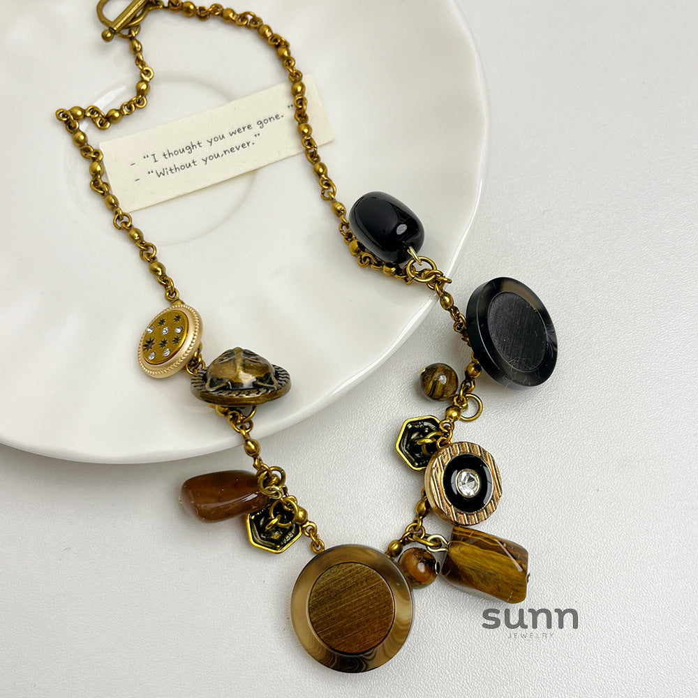 Reyah Tiger Eye Brass Necklace [5GWN65IM]