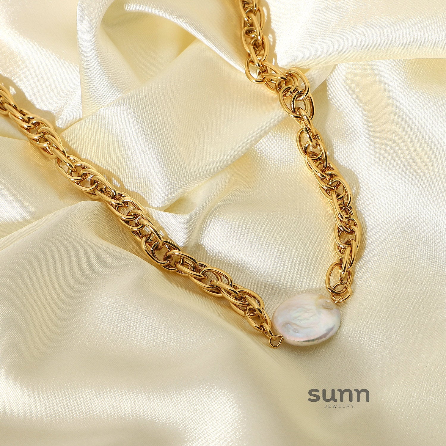 Reyna Layered Pearl Chain Necklace [EI6JKN9Z]