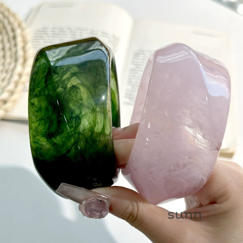 Rhyleigh Irregular Resin Bangle [M36T1KJM]