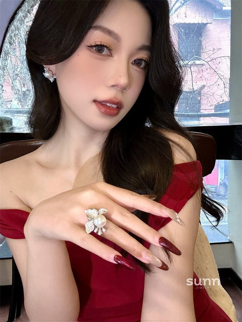 Ria Iris Pearl Ring Set [4TCNV4OQ]