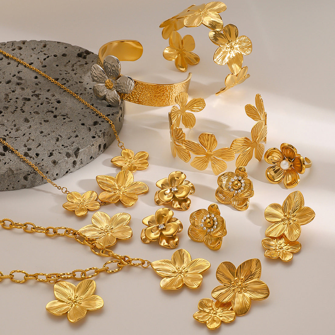 Richelle Floral Jewelry Set [10BN2T1Z]
