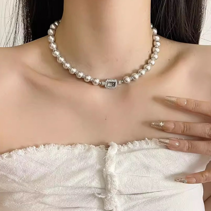 Richelle Gray Pearl Necklace [BZJF56FK]