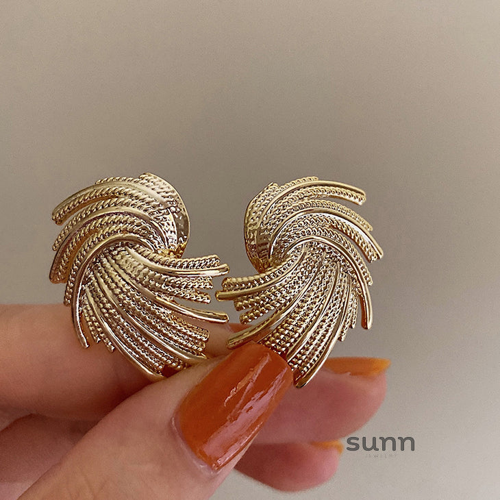 Rielle Geometric Drop Earrings [LX7X03LE]
