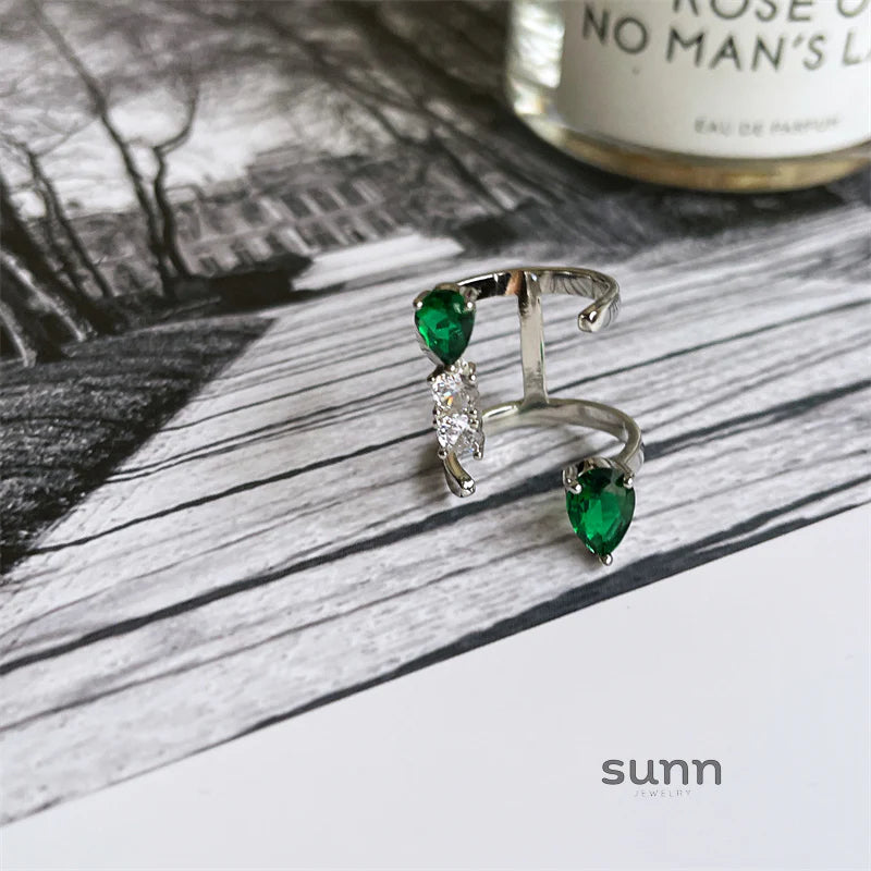 Rilee Emerald Teardrop Ring