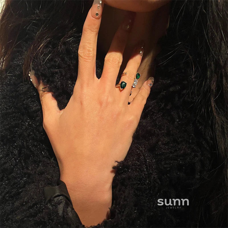 Rilee Emerald Teardrop Ring