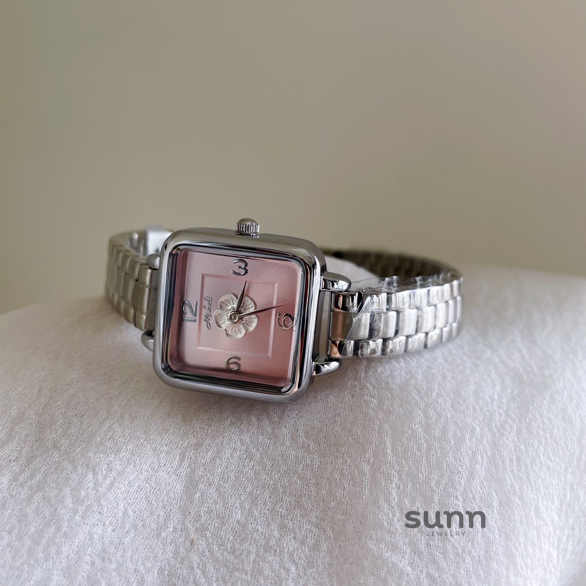 Rilyn Pink Camellia Square Watch [TL1OXCCG]