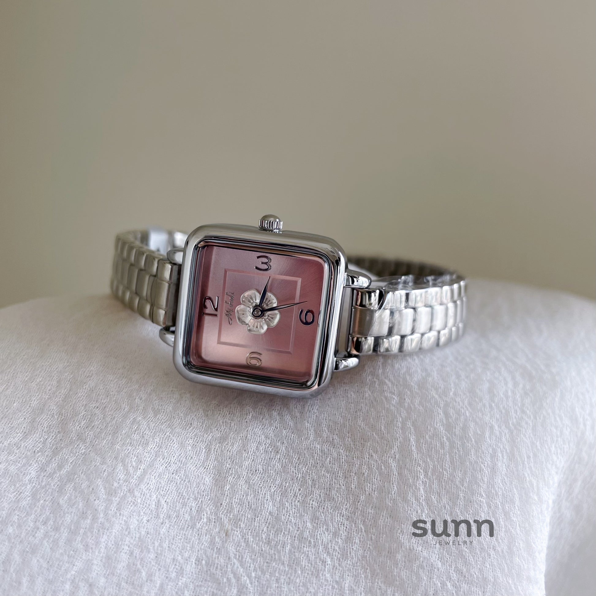 Rilyn Pink Camellia Square Watch [0GGT8U6V]