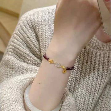 Risa Garnet Gourd Bracelet