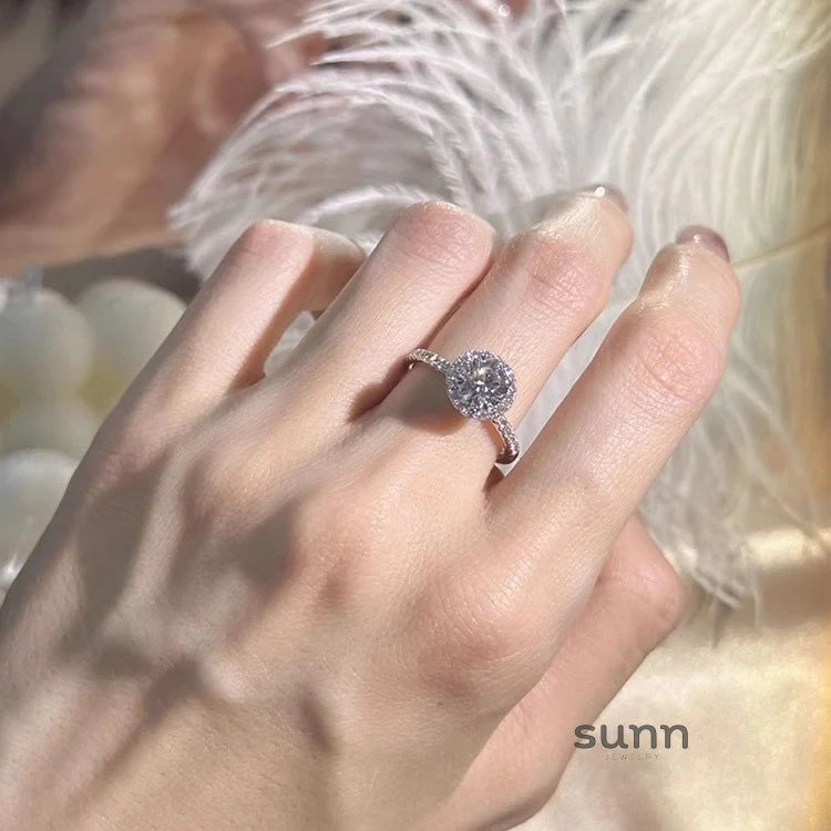 Rita Moissanite Couple Band