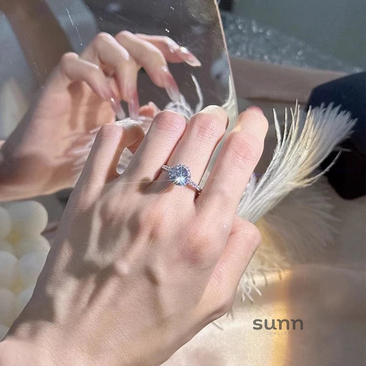 Rita Moissanite Couple Band