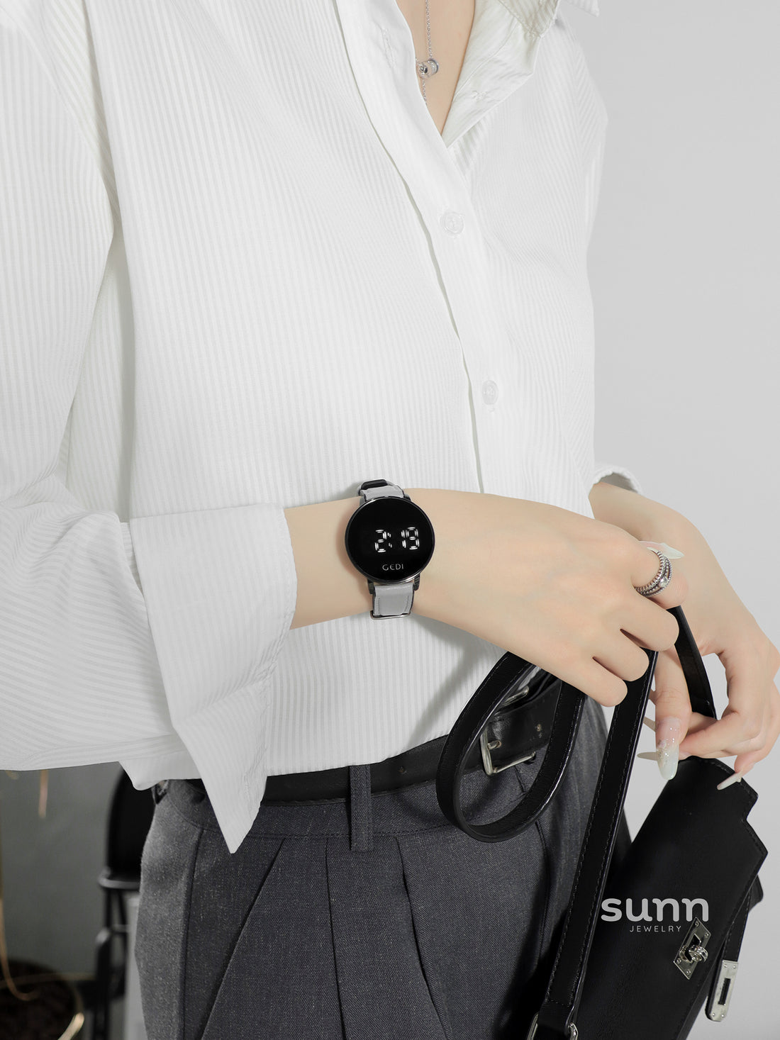 Riva Modern Digital Watch [V5ISICO4]