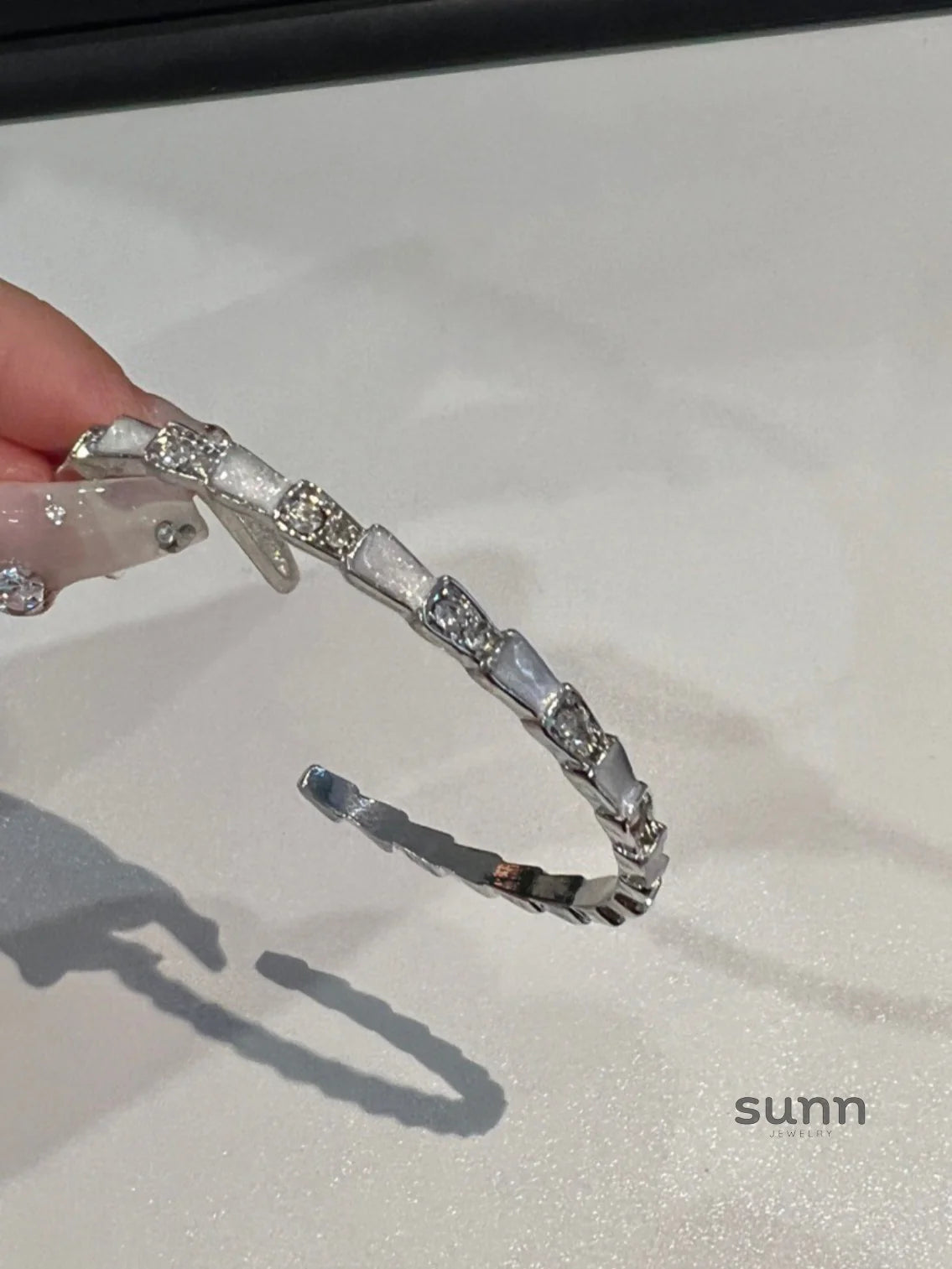 Riyah Mother-of-Pearl Bangle