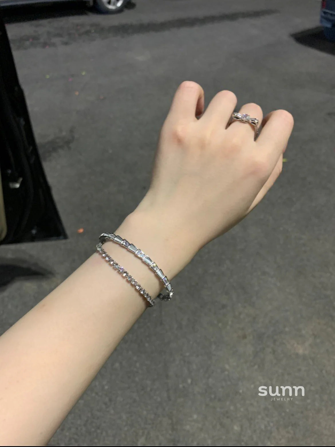 Riyah Mother-of-Pearl Bangle