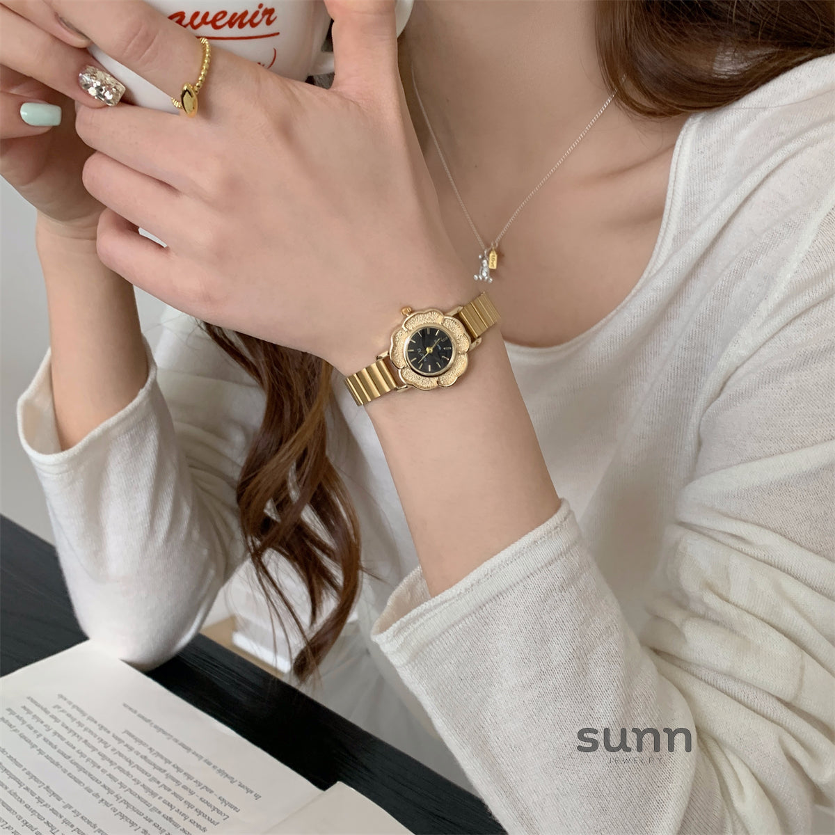 Rochelle Camellia Bloom Watch [JG7HJ3IO]