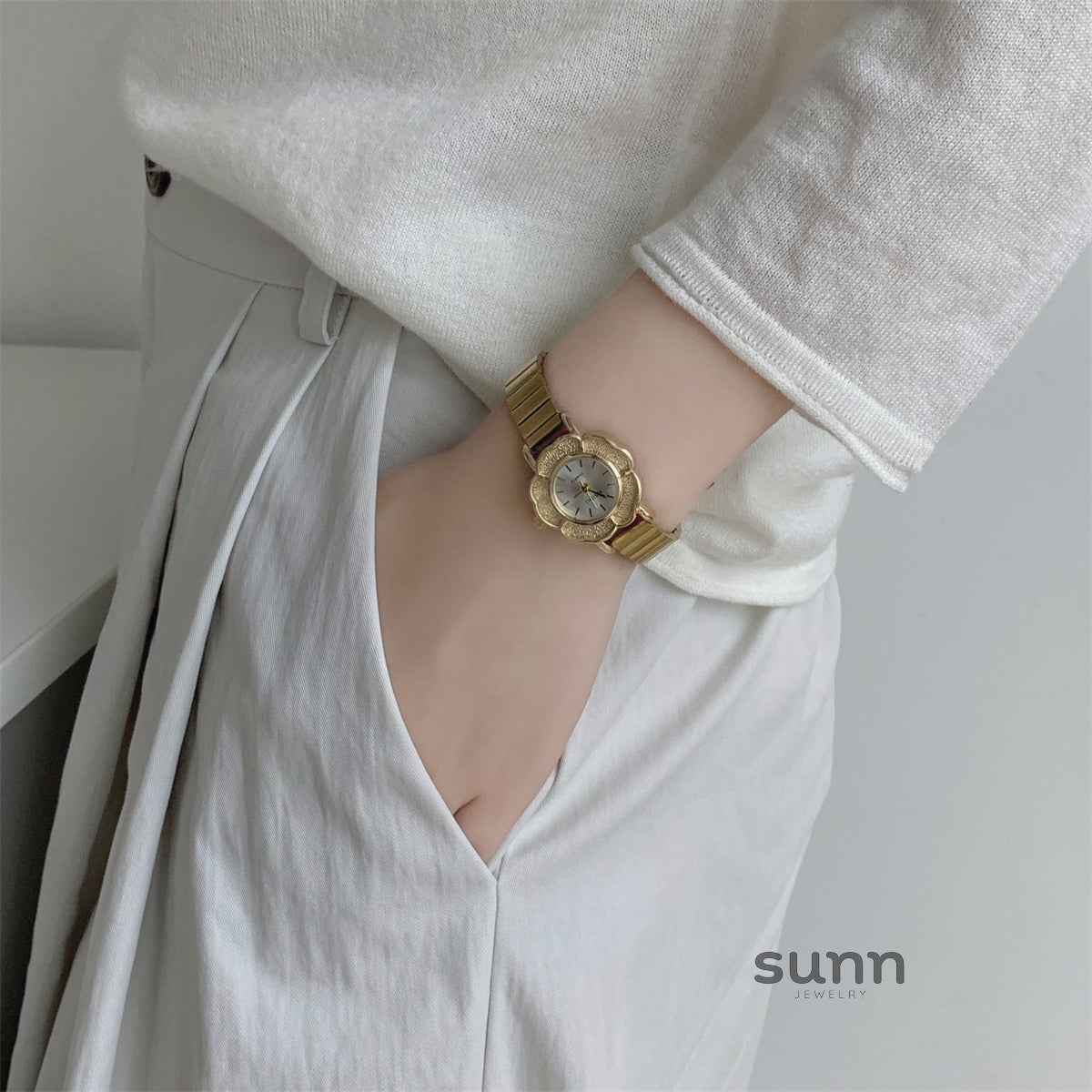 Rochelle Camellia Bloom Watch [MOYX7CLT]