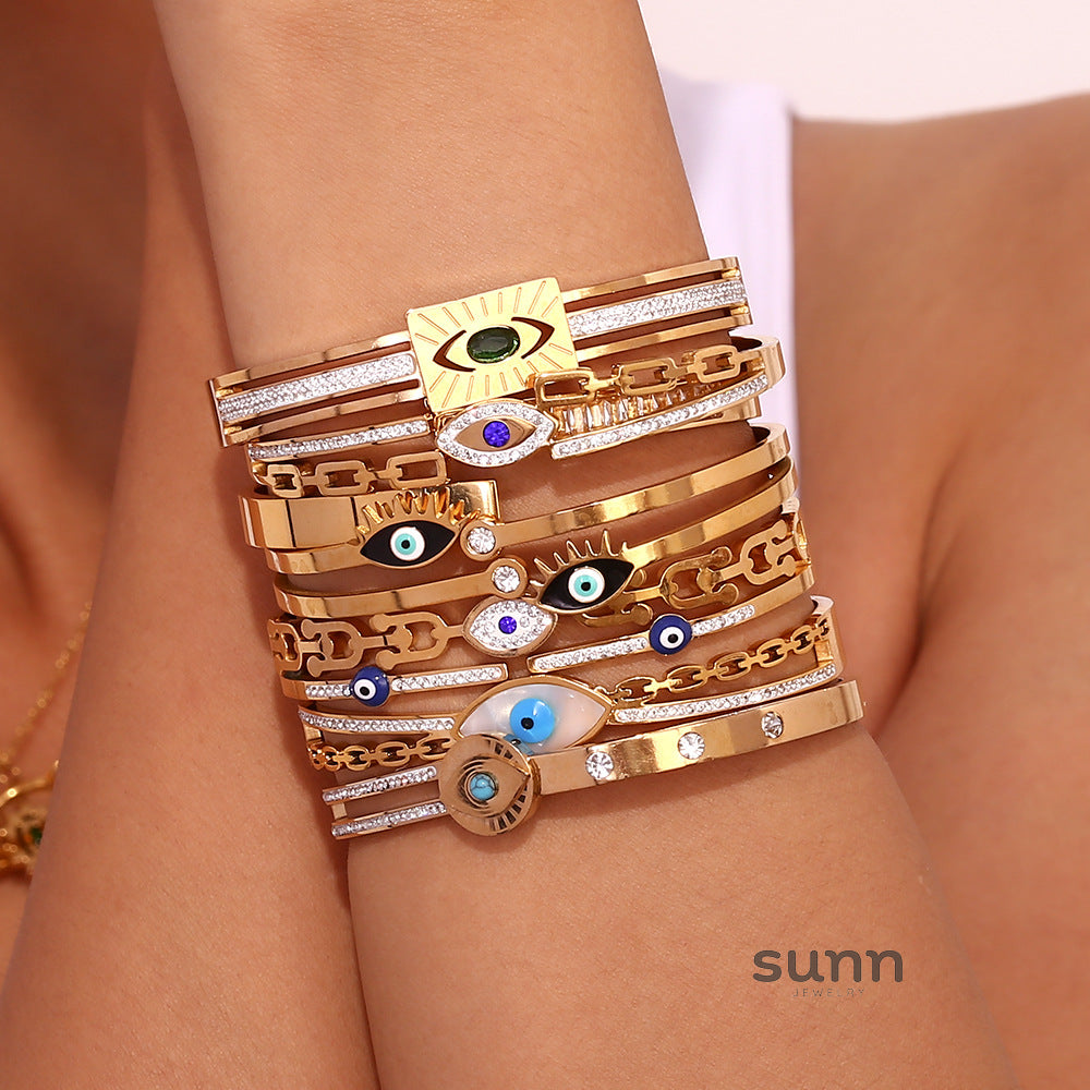 Roman Golden Eye Chain Bracelet [XIVZLW7S]